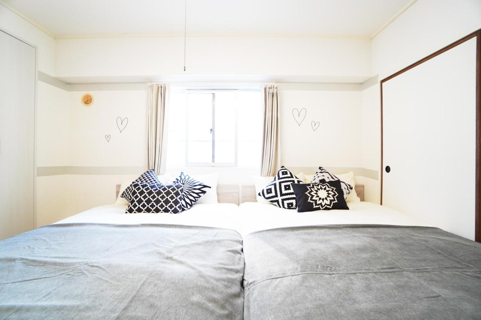 Tsurigane Building Apartment Осака Екстериор снимка
