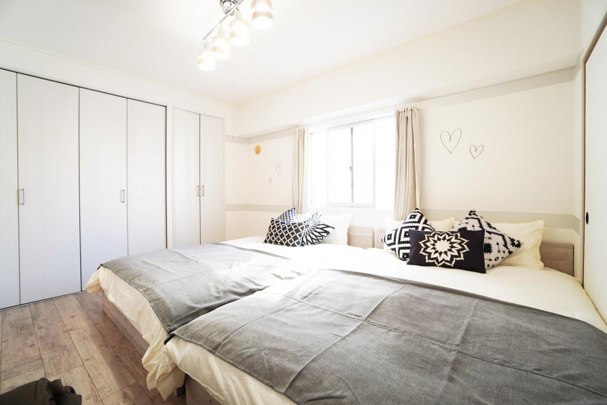 Tsurigane Building Apartment Осака Екстериор снимка